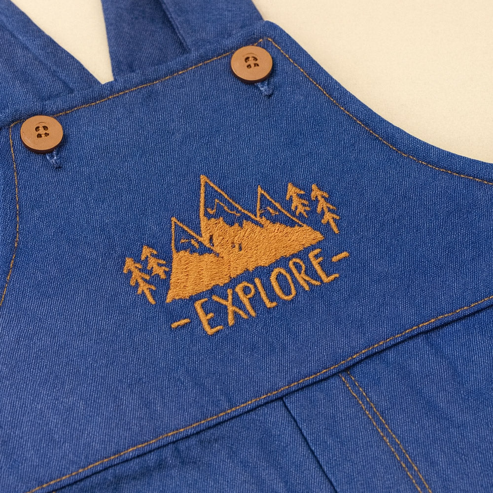 Jardineira Jeans Baby Bordada Com Body Para Aventuras De Verão