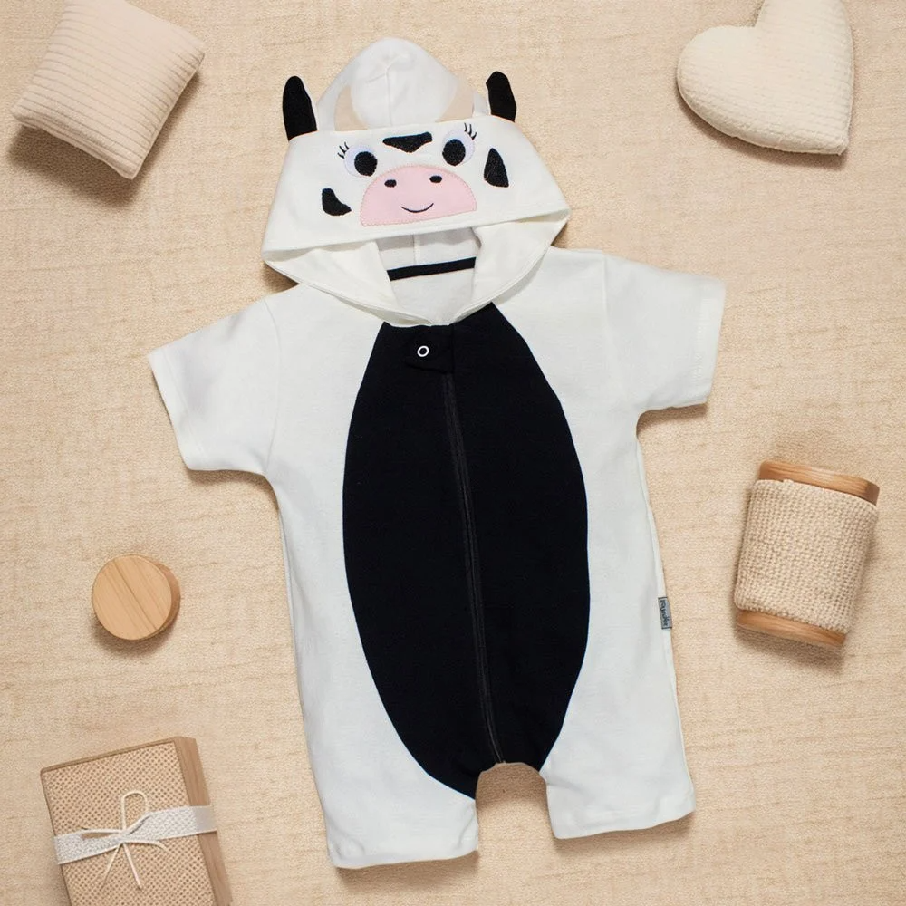 Macacão Curto para Bebê com Capuz de Bichinho Bordado