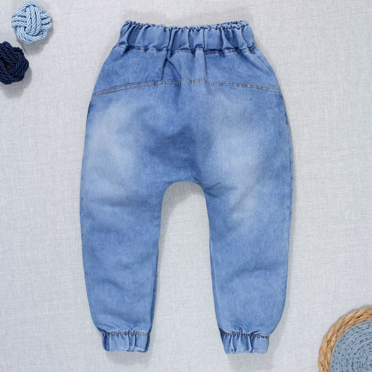 Calça Para Bebê Jeans Jogger Cordão Tracejado Azul Claro