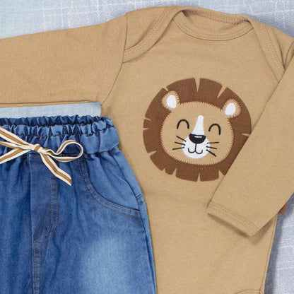 Conjunto Bebê Leãozinho Body Bege Avelã E Calça Jeans Jogger